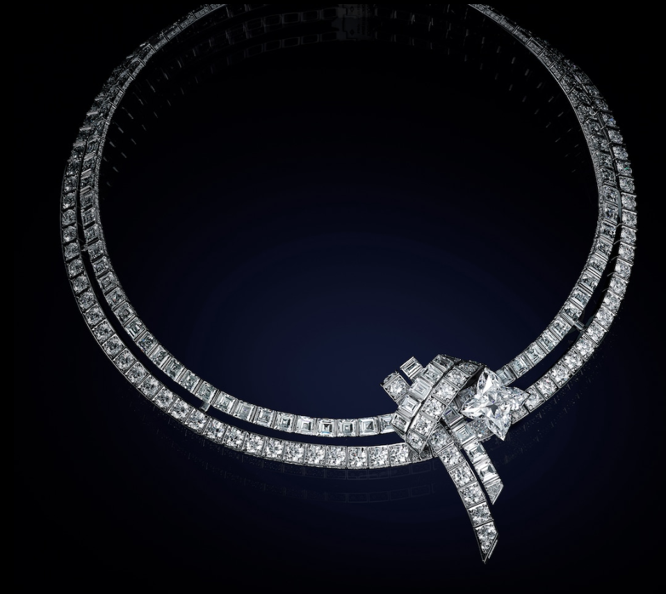 Louis Vuitton High Jewelry  Diamond bracelet design, Blossom bracelet,  High jewelry