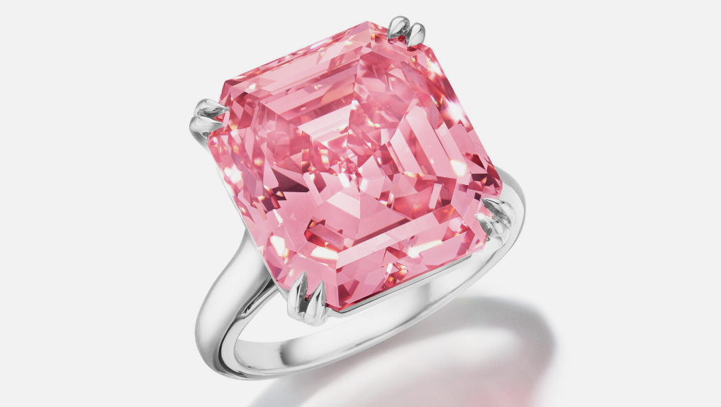 One more big pink diamond heads to auction, with $35M price tag - Rubel ...